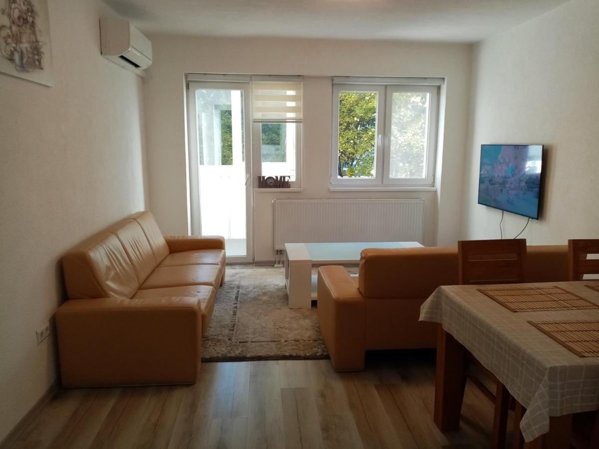 Apartment Azra - Sarajevo, Ilidza Exterior foto